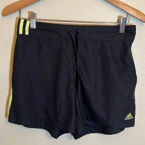 𝅺ADIDAS Athletic Shorts - Picture 1 of 10